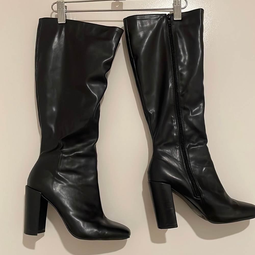❕SOLD❕Fashion Nova Thigh High Black Heel Boots
